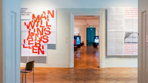 Ausstellungseröffnung im kärnten.museum: „Man will uns ans Leben. Bomben gegen Minderheiten 1993–1996“