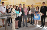 Bludenzer Gymnasiasten gewannen den Geschichtswettbewerb des Bundespräsidenten 2012/13: Identität(en) in Österreich seit 1945