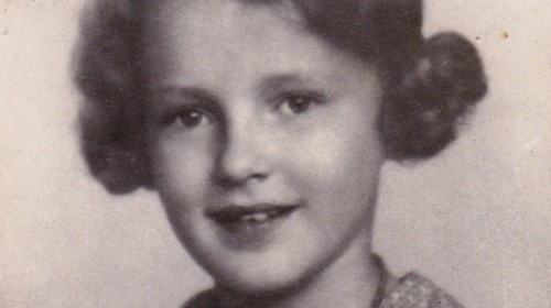 „Wer ist schuld am Tod von Edith Winkler?“ Völkermord als gesellschaftliche Verantwortung