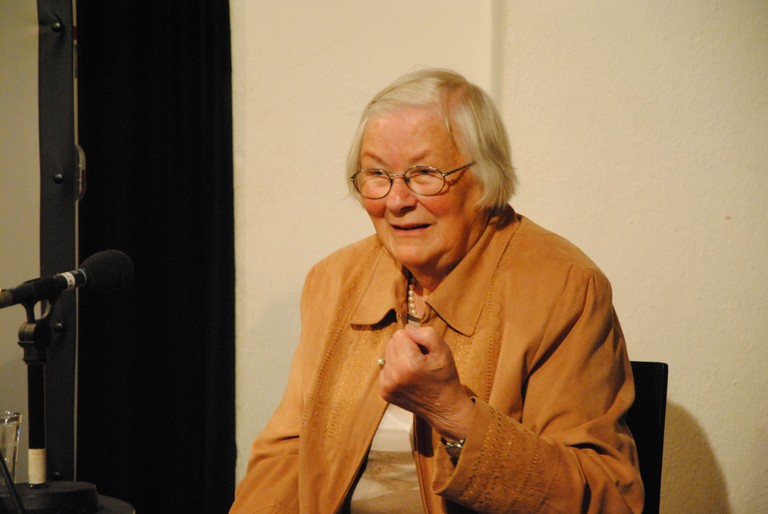 Helga Emperger an Schulen in Feldkirch und Andelsbuch