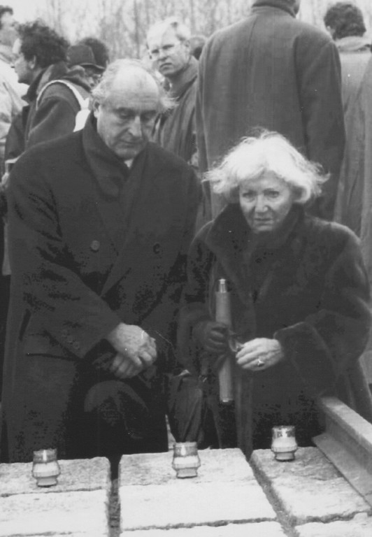 Dagmar Ostermann und der damalige Bundespräsident Thomas Klestil (1995)