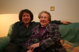 Dora Pasch / Dorli Neale mit Sohn 2010