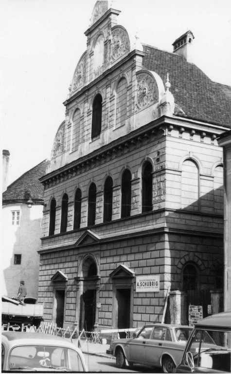 Synagoge Krems kurz vor dem Abriss  im Jahr 1978 (Quelle: judeninkrems.at / Dr. Robert Streibl)