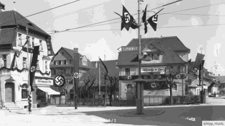 Lustenau Kirchplatz, März 1938 (HistAL, St 021, Foto: Nipp)