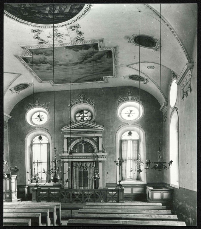 Innenansicht der Hohenemser Synagoge aus der Zwischenkriegszeit (Quelle: Jüdisches Museum Hohenems) 