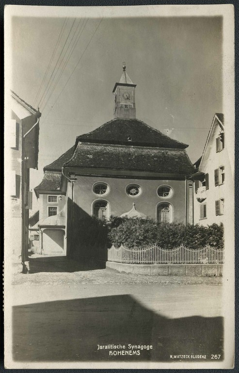 Außenansicht der Hohenemser Synagoge aus der Zwischenkriegszeit (Quelle: Jüdisches Museum Hohenems)