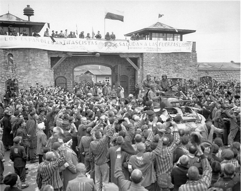 Befreiung des KZ Mauthausen - nachgestellt am 7. Mai 1945