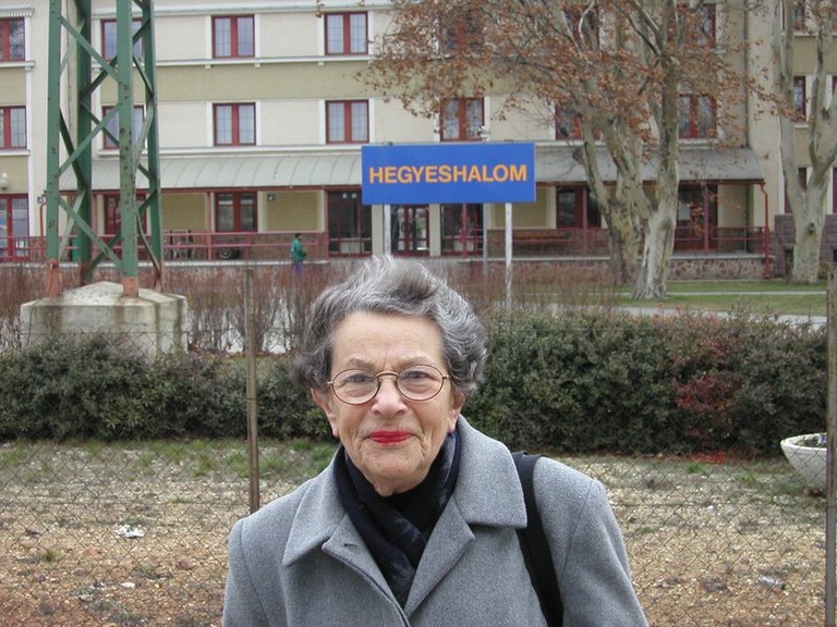 Lotte Weiss in Europa (2003) 