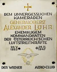  In der Stiftskirche  Mariahilf in Wien ging jahrzehntelang eine Ehrentafel, die an den Kriegsverbrecher Alexander Löhr erinnerte. DieTafel wurde jetzt endlich entfernt!
