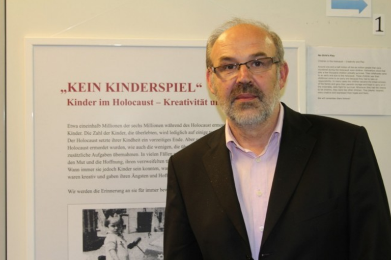 Der Historiker Werner Bundschuh legt neue Forschungsergebnisse zur Täterforschung in Vorarlberg vor. (Quelle: _erinnern.at_)