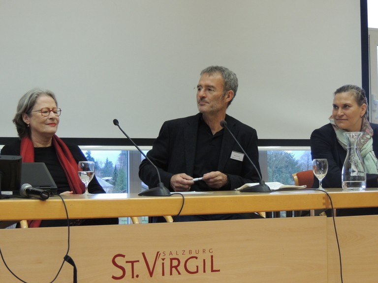 Diskussion mit Susanne Scholl (li), Werner Dreier und Astrid Reisinger Coracini