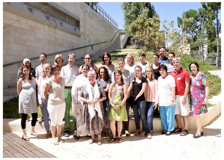 LehrgangsteilnehmerInnen in Yad Vashem