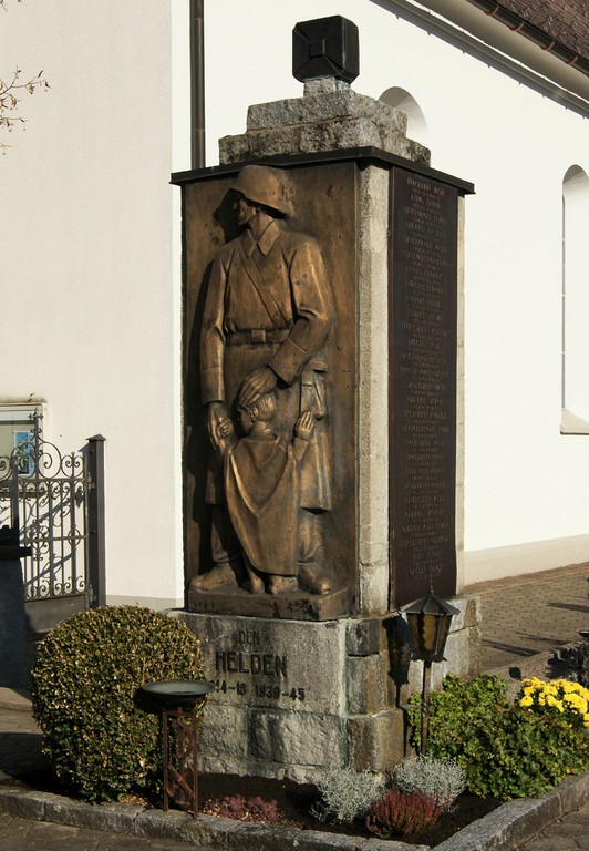 Kriegerdenkmal in Bizau
