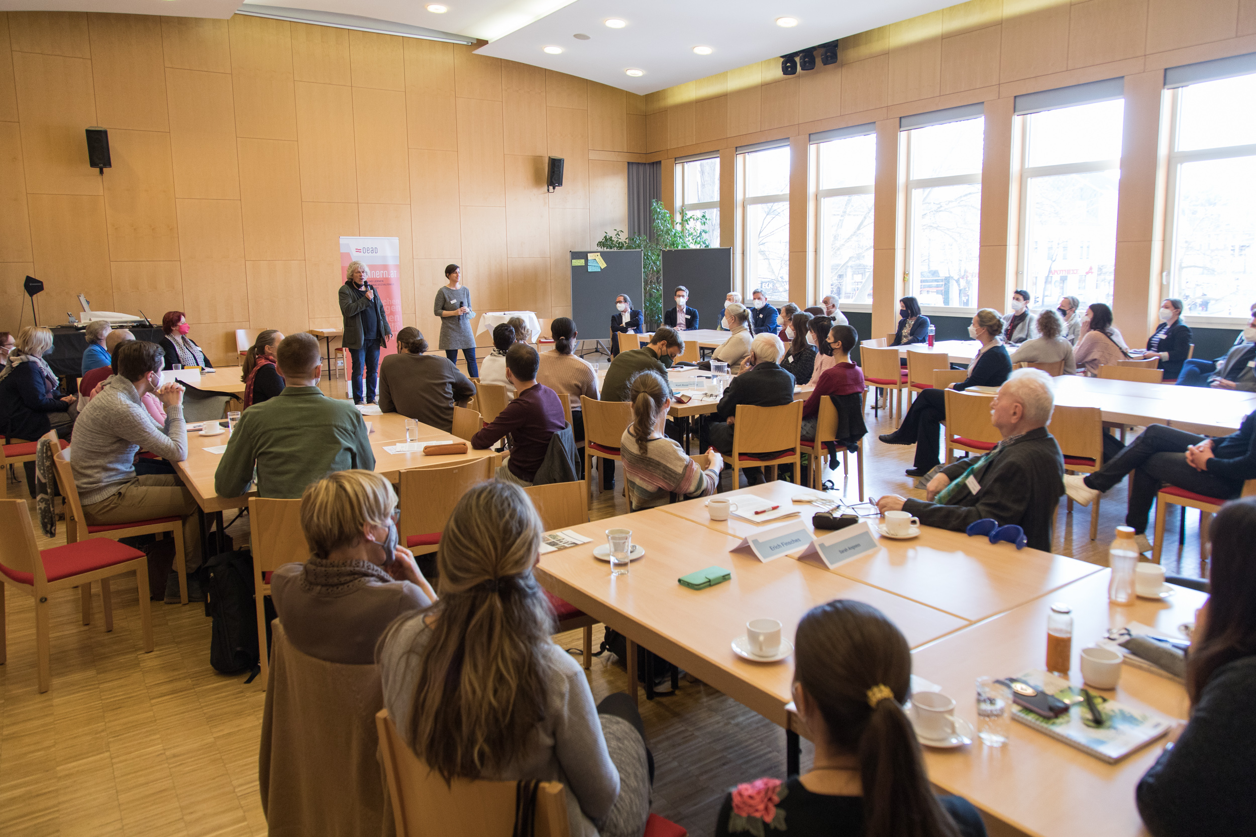 Das ZeitzeugInnen-Seminar von ERINNERN:AT 2022. Das kommende Seminar findet am 12. und 13. März 2023 statt (Foto: OeAD | APA-Fotoservice | Rastegar).