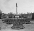 Das Denkmal zu Ehren der Soldaten der Sowjetarmee (auch als Befreiungsdenkmal bekannt) wurde am 19. August 1945 eingeweiht. Quelle: WStLA, Fotos des Presse- und Informationsdienstes, FC1: 67127/2