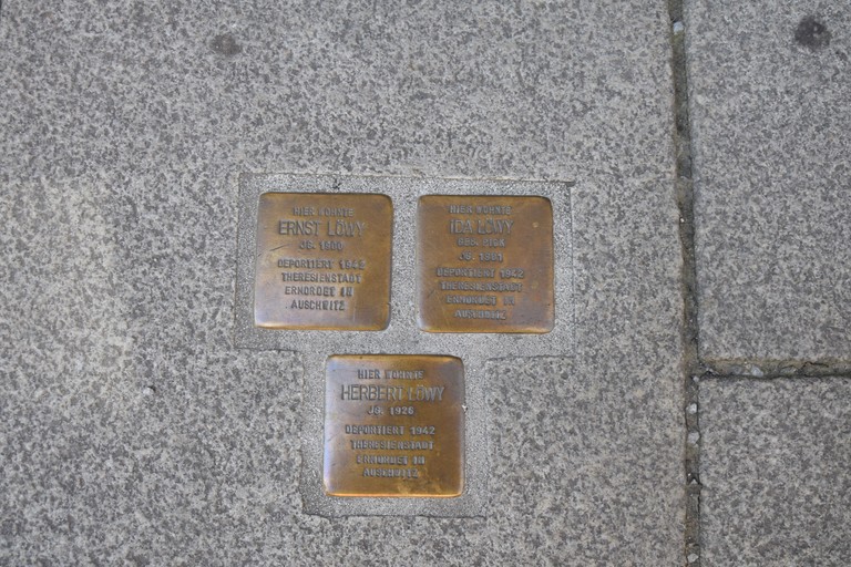 Stolpersteine (2).JPG